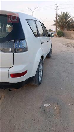ميتسوبيشي اوتلاندر